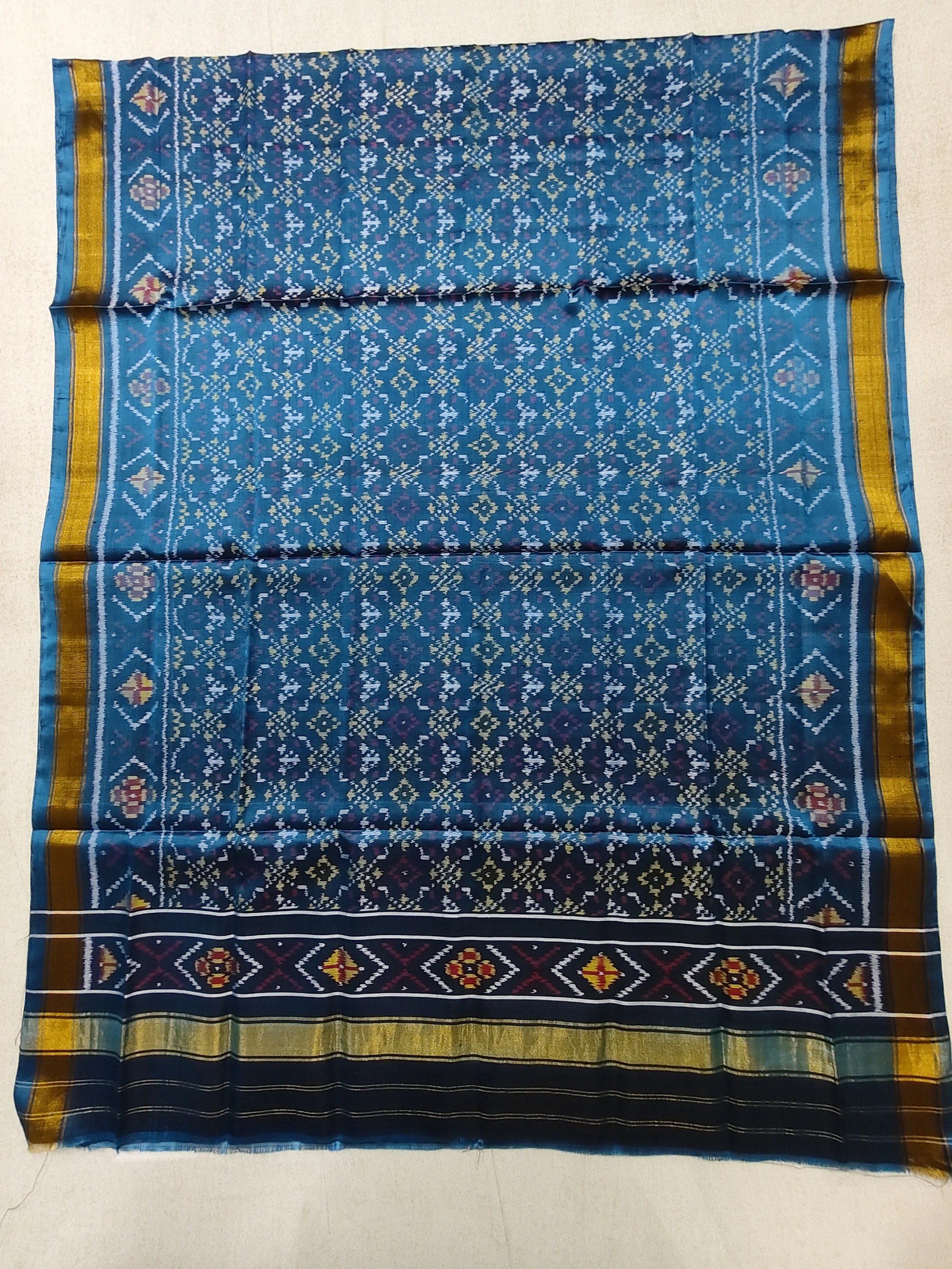 Morpich Buttonful Bhat Single Ikat Dupatta for Dress
