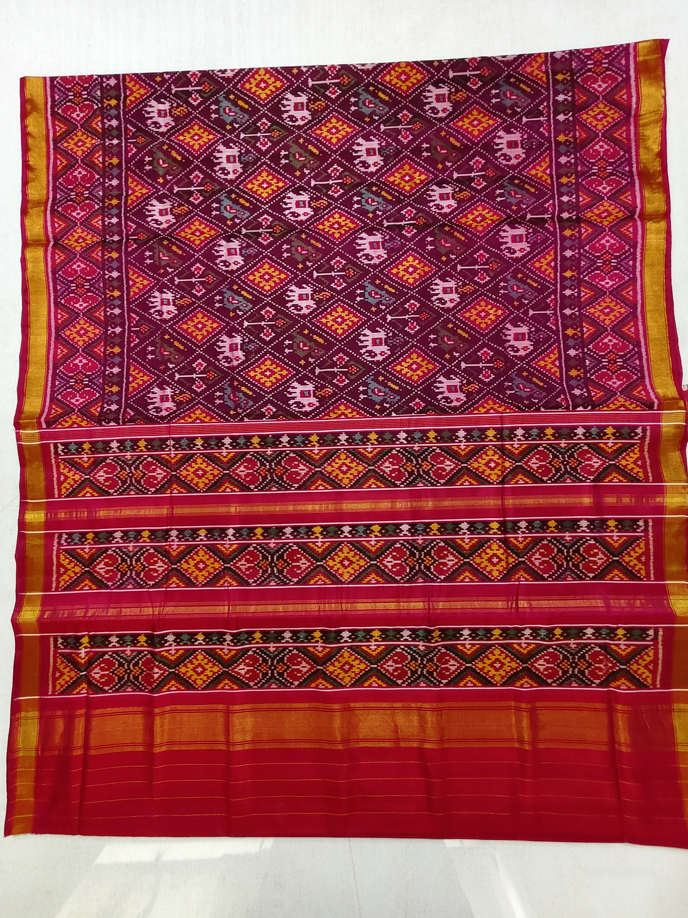 Pink Selari Border Wine Colour Nanu Narikunj Chanda Motifs Single Ikat Patola Saree
