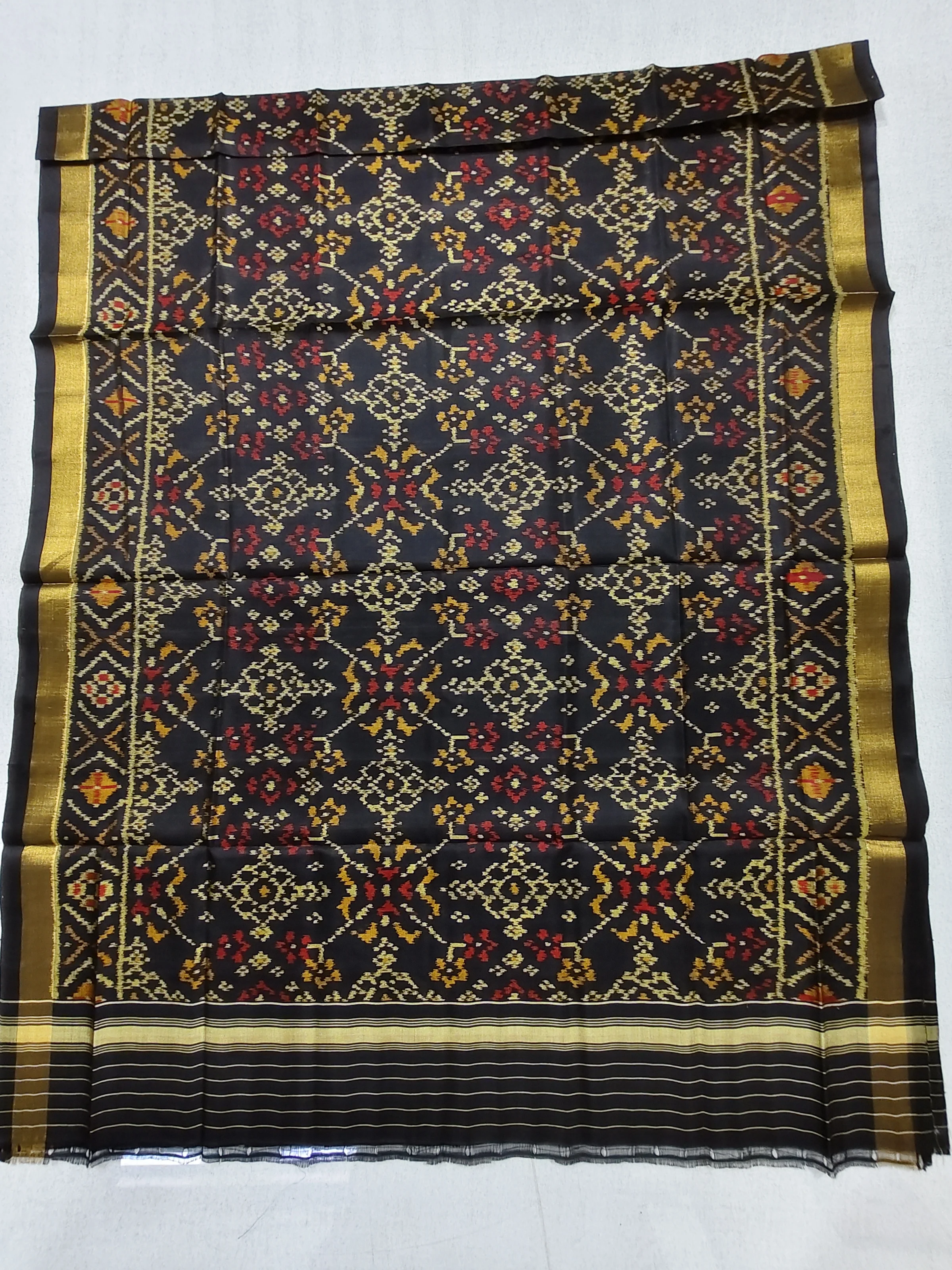 Black Navratan Single Ikat Dupatta without pallu for Dress