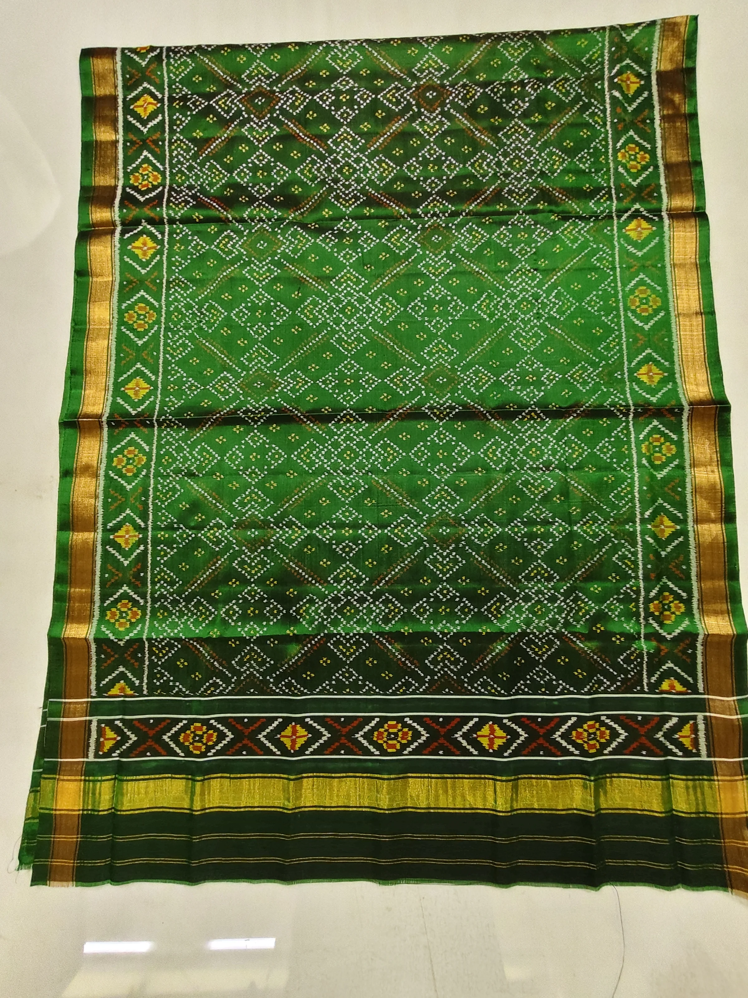 Green Manekchowk Motifs Single Ikat Dress Dupatta