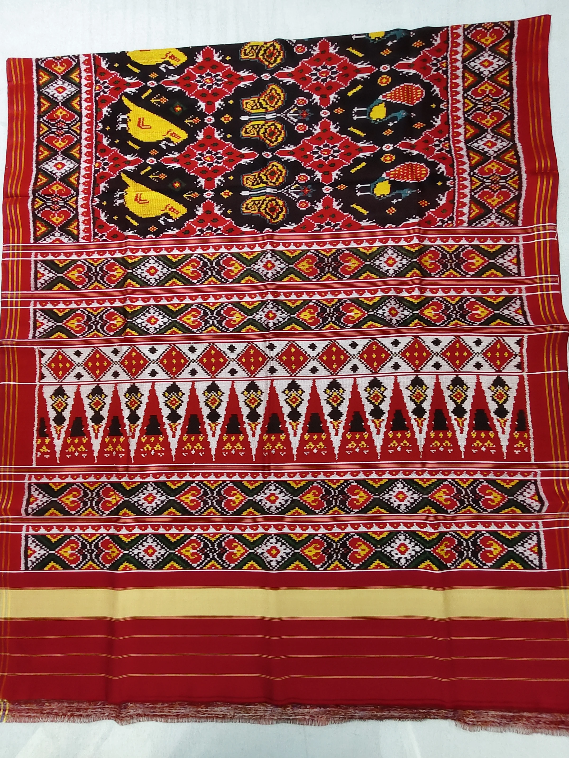 Red Black Selari Big Animal Motifs Twill Ikat Patola Saree