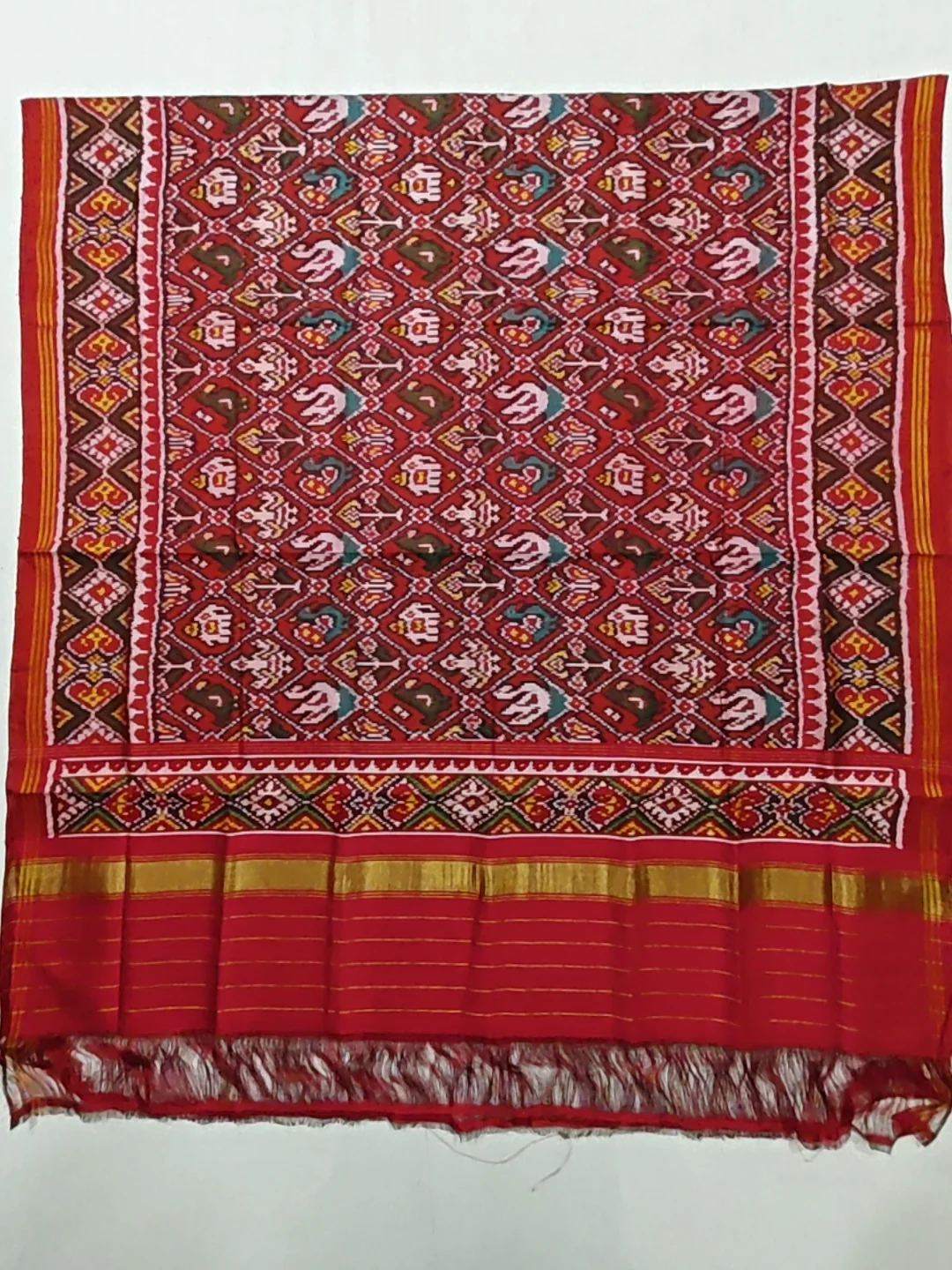 Red Selari Border Nanu Narikunj Motifs Double Ikat Chaniya Choli Dupatta 8 Ply Silk