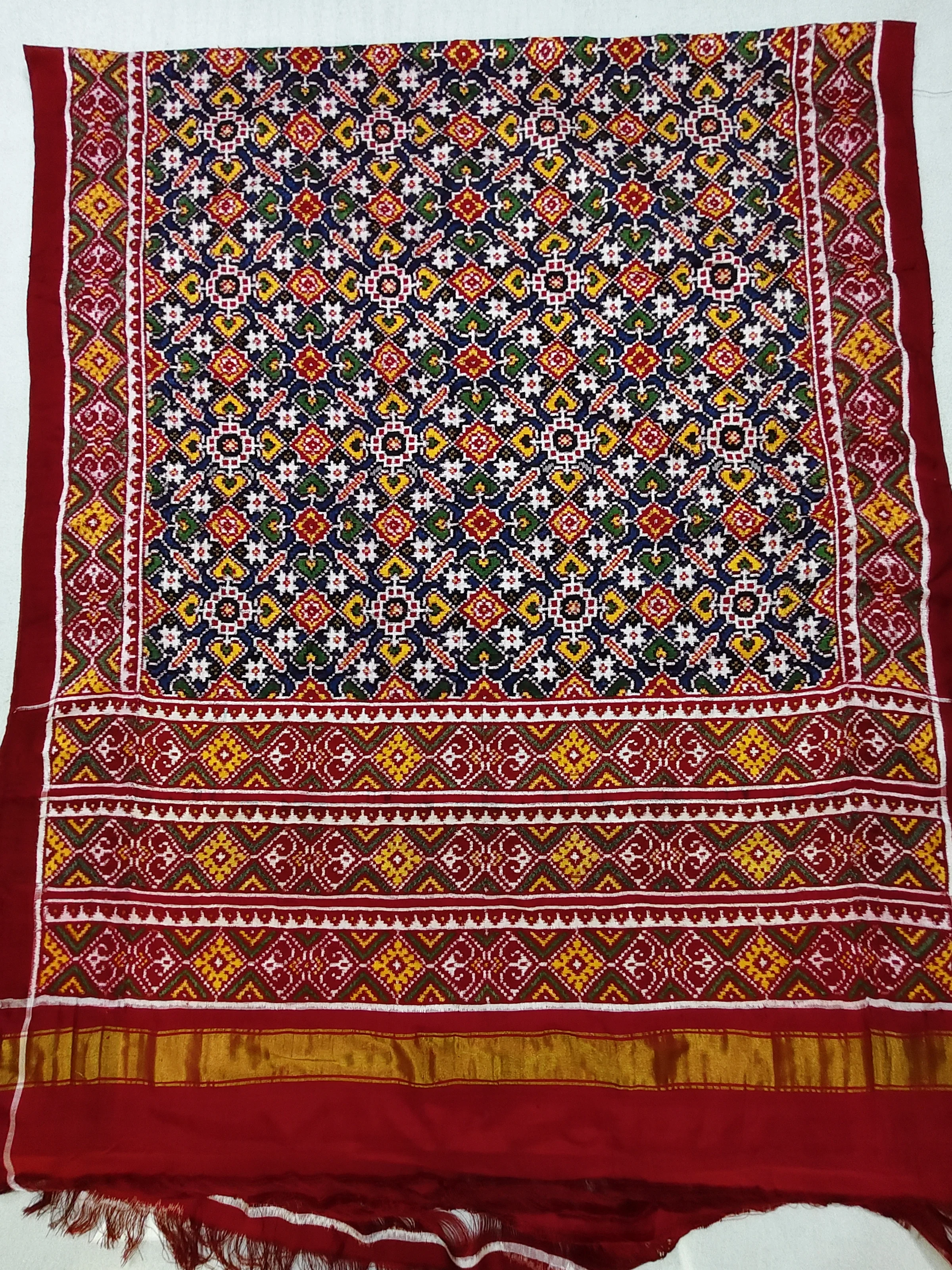 Selari Border Blue Voragaji Manekchowk Motifs Double Ikat Patola Saree