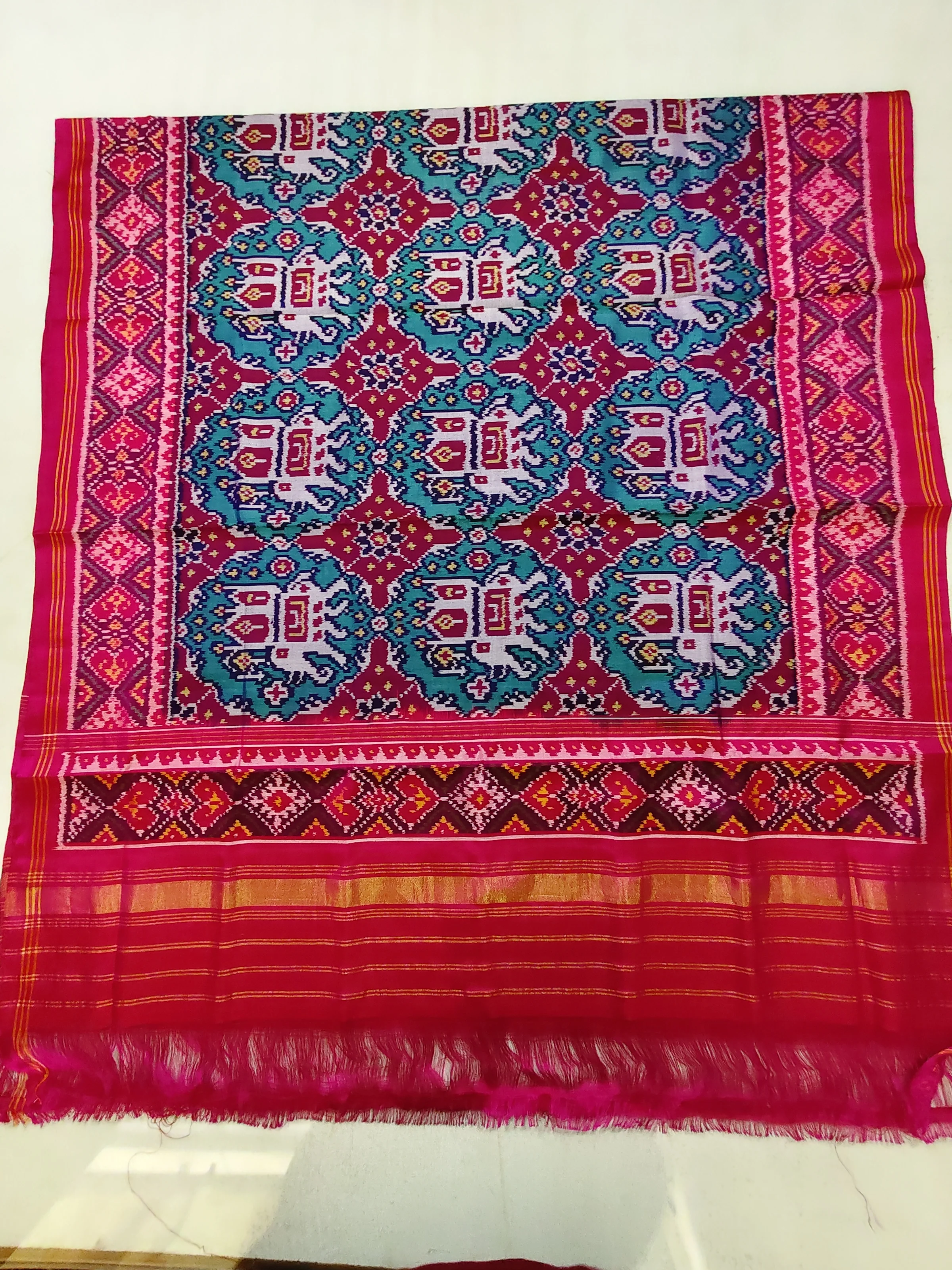 Single Ikat Dress Dupatta for Chaniya Choli – Pink Selari Border Morpich Chabdi Elephant Motifs (Full Size 2.50 Meter)