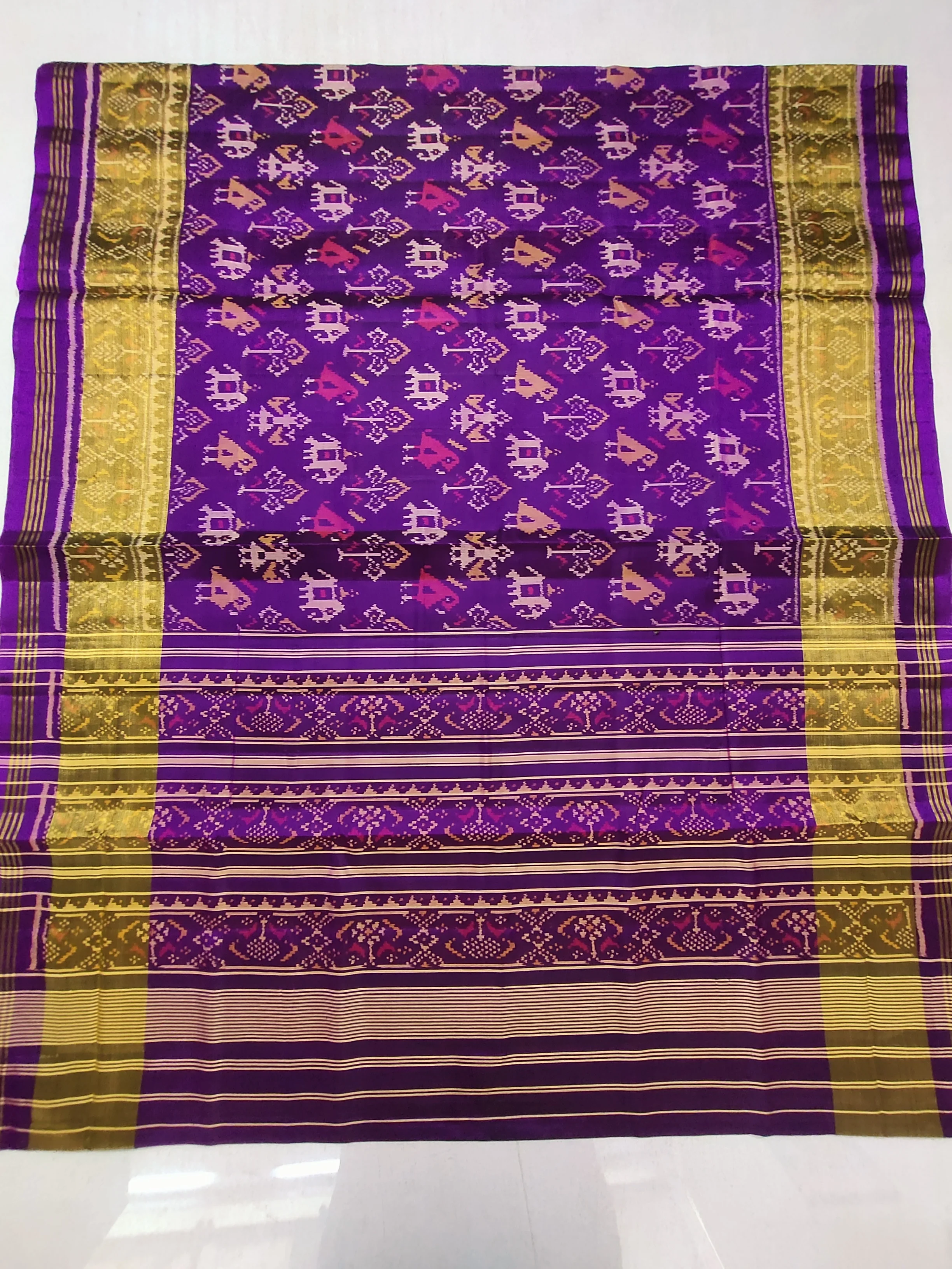 Violet Single Ikat Patola Saree with Ghughra Border and Animal Motifs