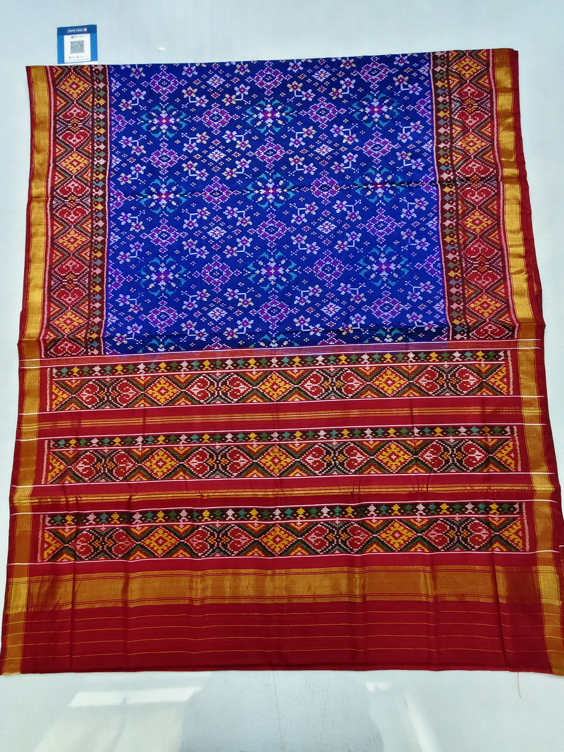 Red Selari Border Blue Navratan Motifs Single Ikat Patola Saree 6 Ply Silk