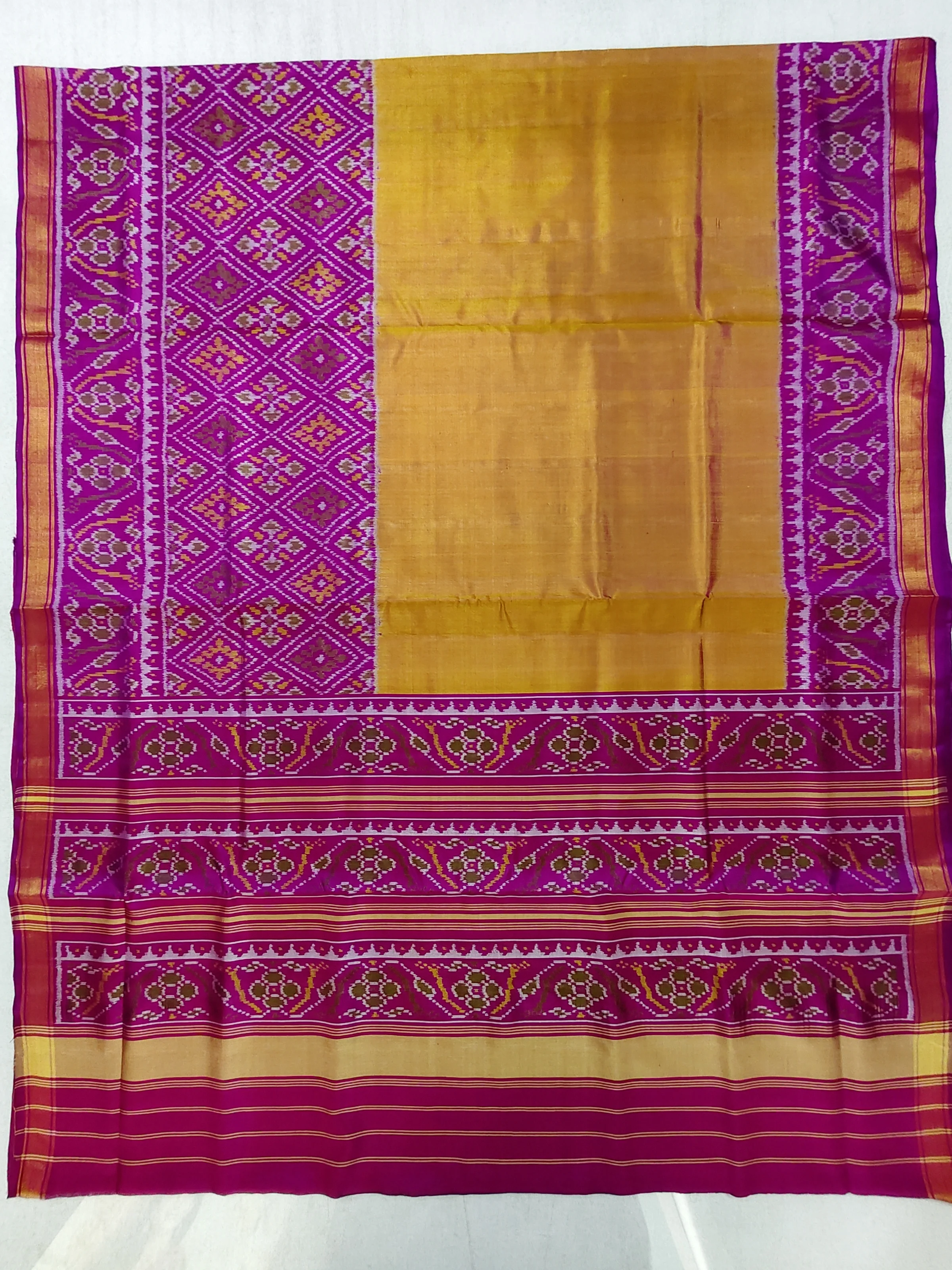Pink Triful Border Skirt Chandabhat Motifs Single Ikat Patola Saree