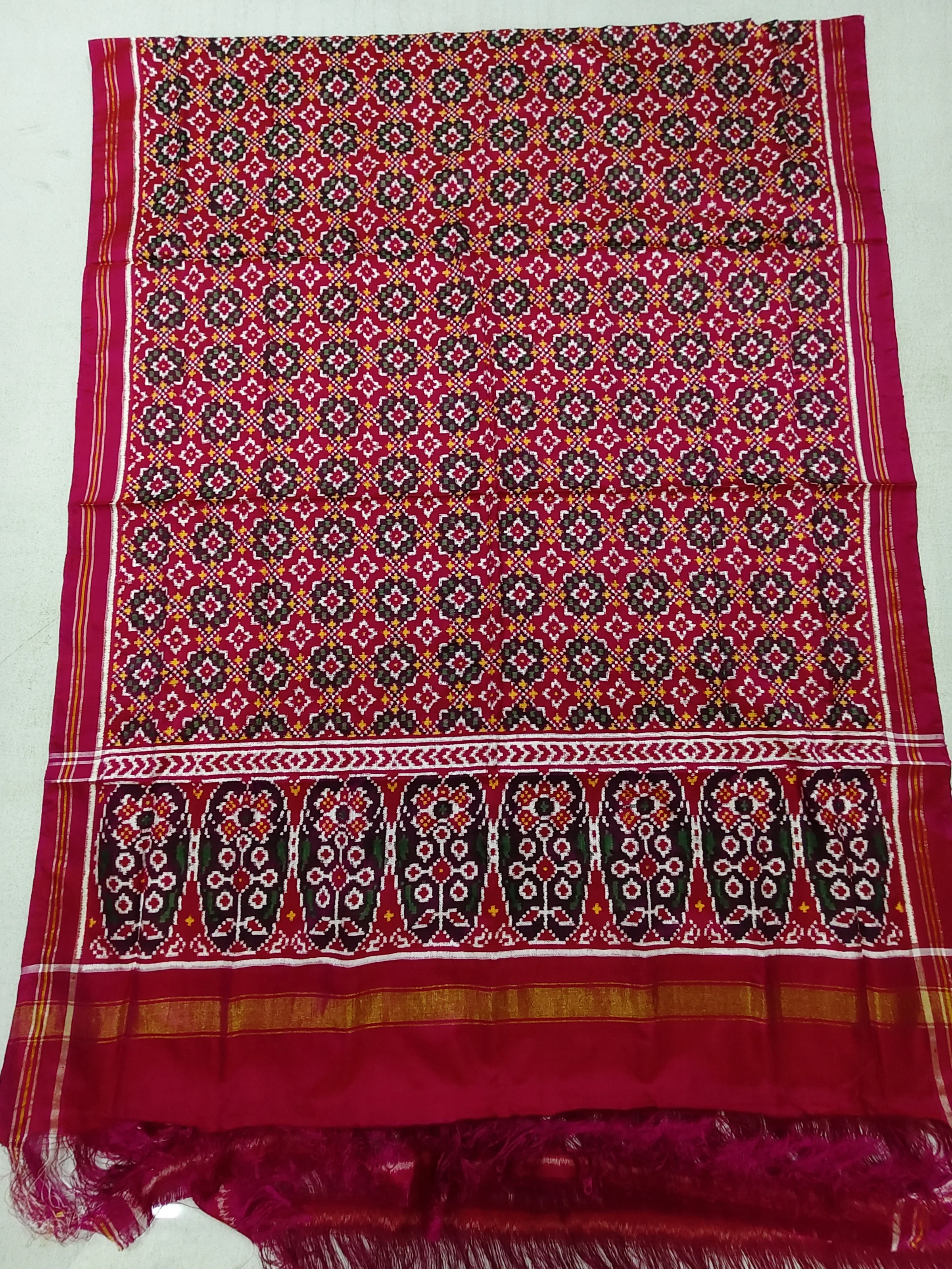 Pink Tulsi Pallu Buttonful Bhat Double Ikat Dupatta For Chaniya Choli