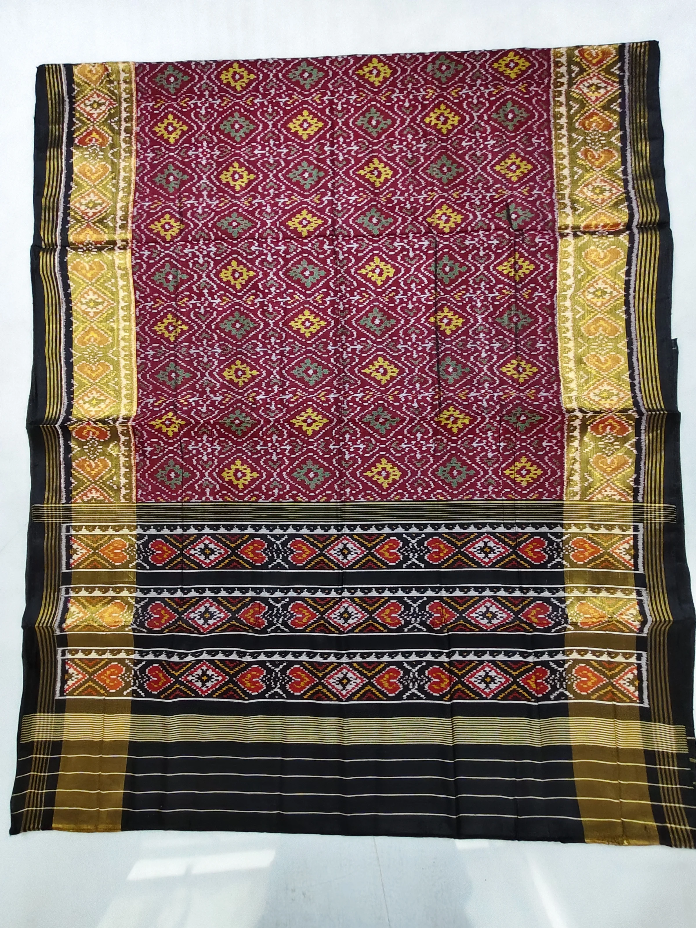 Black Selari Border Red Maroon Chandabhat Motifs Single Ikat Patola Saree 6 Ply Silk