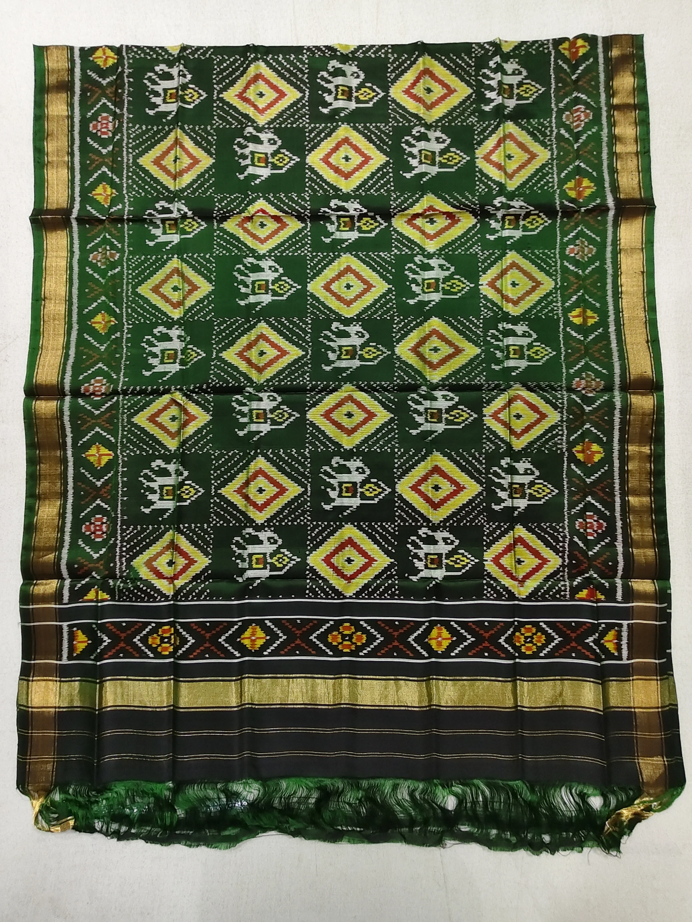Green Animal Box Single Ikat Dupatta